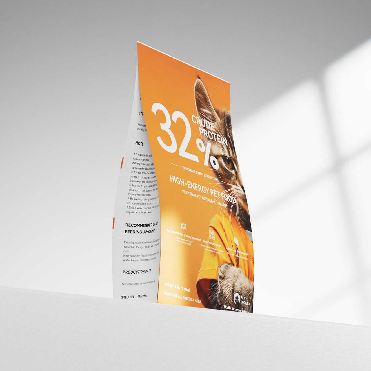 PetCoolGo GoCore cat dry food bag: 32% protein, high-energy, tuna-chicken-salmon flavor, with tabby cat image.